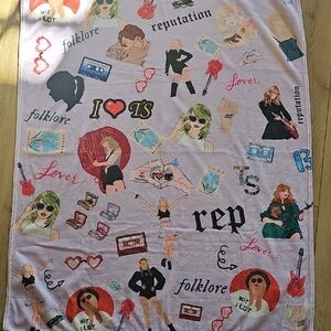 Taylor Swift Throw